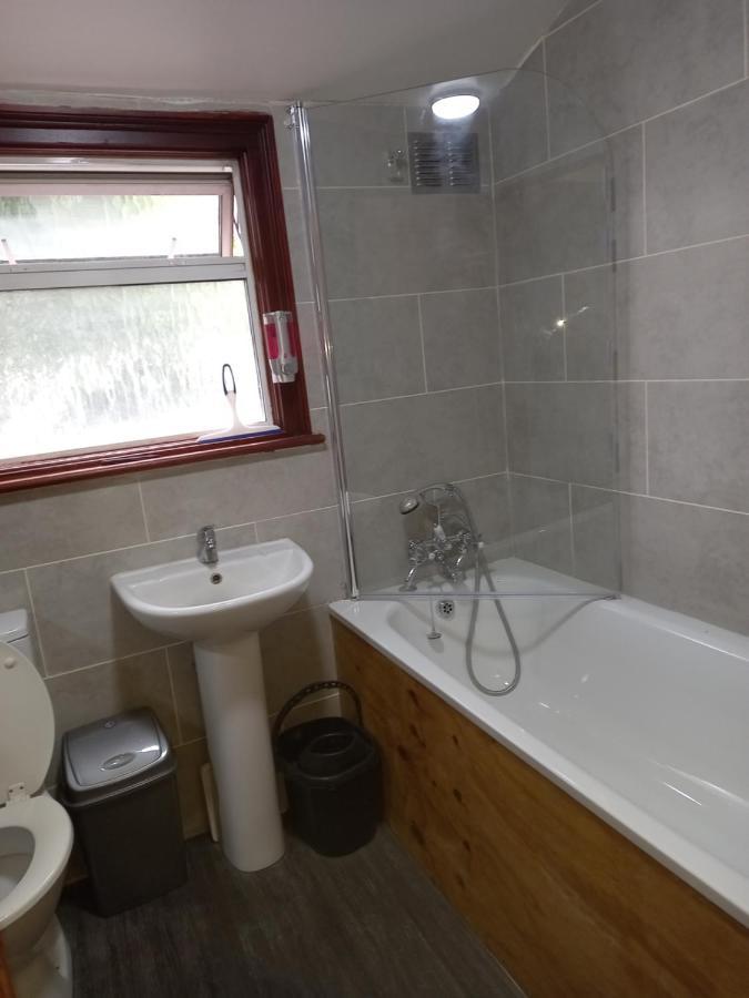 Bubblesbnb- 4 Bedroom House London Ngoại thất bức ảnh