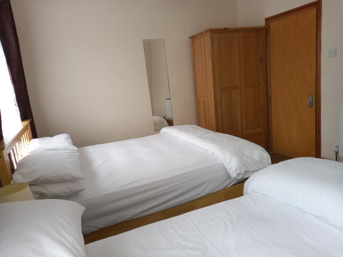 Bubblesbnb- 4 Bedroom House London Ngoại thất bức ảnh