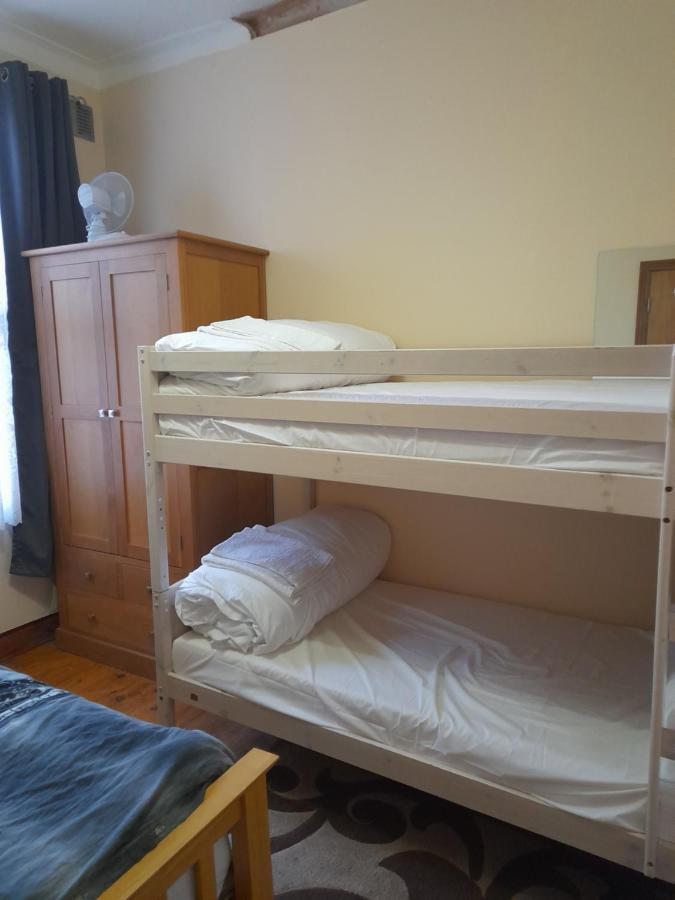 Bubblesbnb- 4 Bedroom House London Ngoại thất bức ảnh